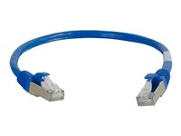 C2G Cat5e Booted Shielded (STP) Network Patch Cable - Cordon de raccordement - RJ-45 (M) pour RJ-45 (M) - 1 m - STP - CAT 5e - Moulé - bleu 83770